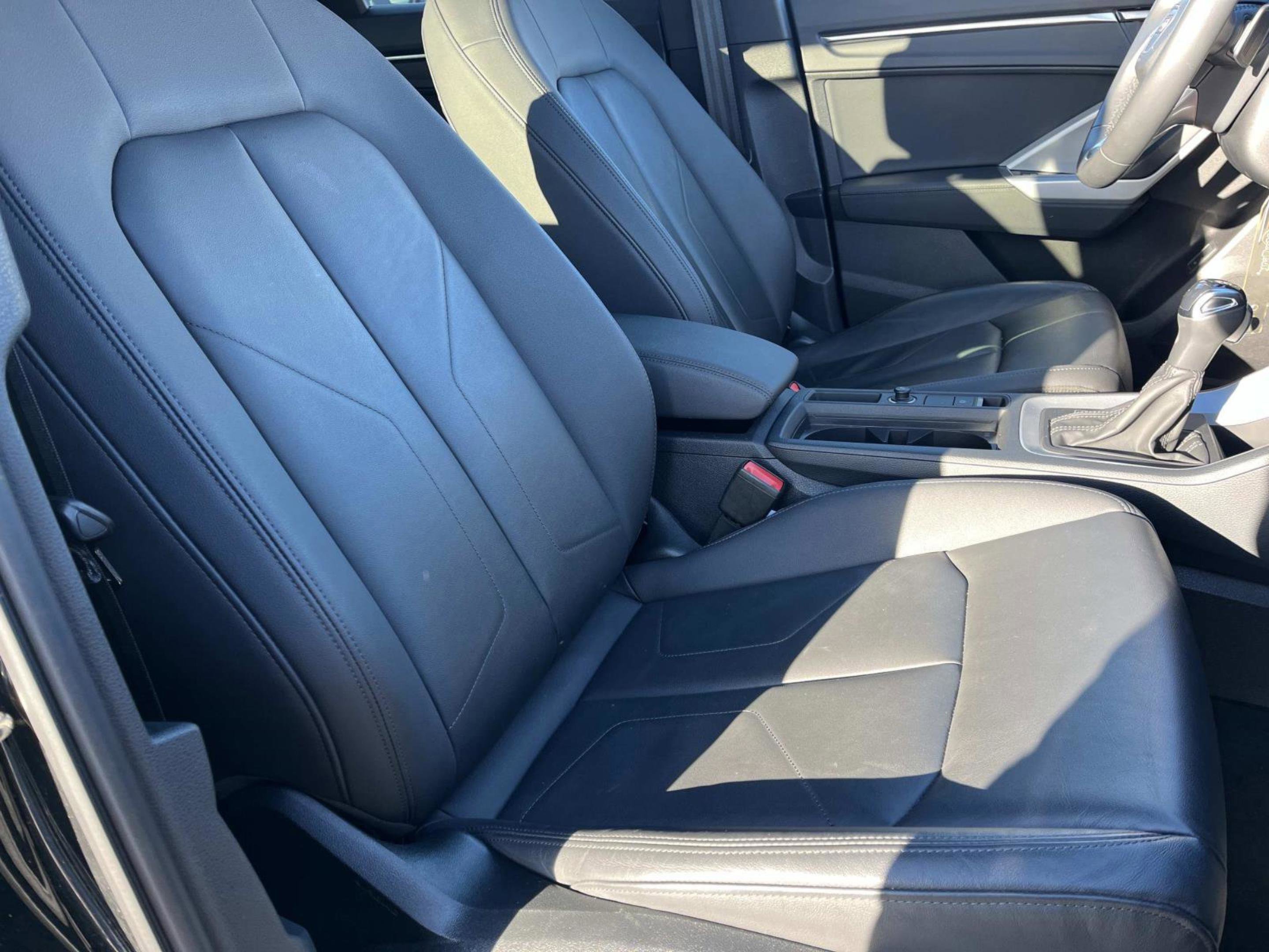 Used 2025 Audi Q3 2.0T Premium image 27