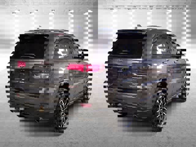 Used 2020 Jeep Grand Cherokee Trailhawk w/ Trailhawk Luxury Group image 8