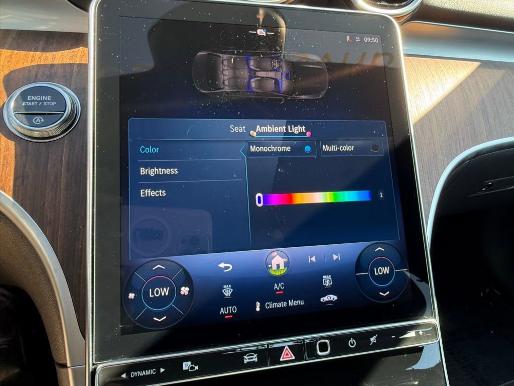 Used 2025 Mercedes-Benz C 300 4MATIC Sedan image 13