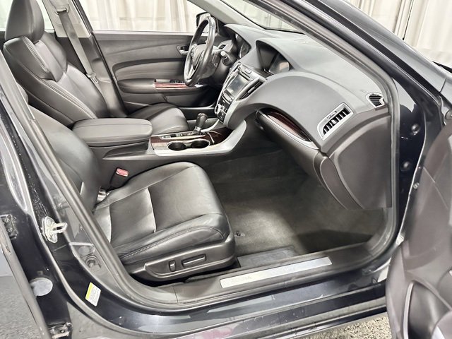 Used 2016 Acura TLX w/ Technology Package image 7