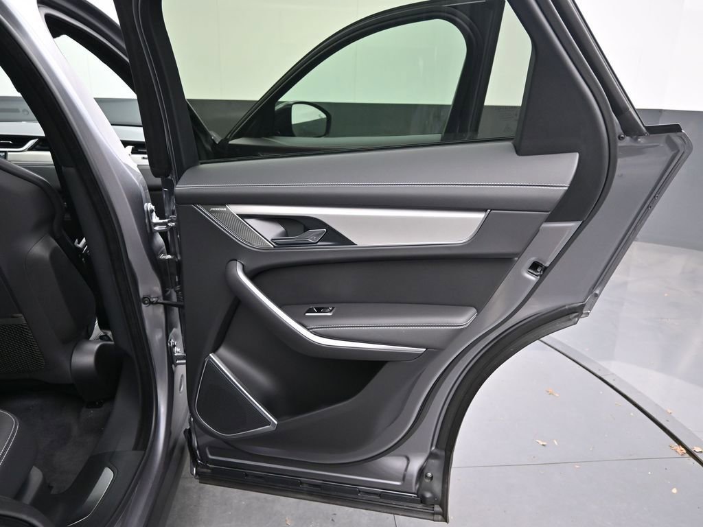 New 2026 Jaguar F-PACE R-Dynamic S image 12