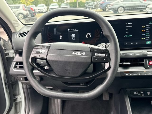 Used 2025 Kia K4 FWD image 18