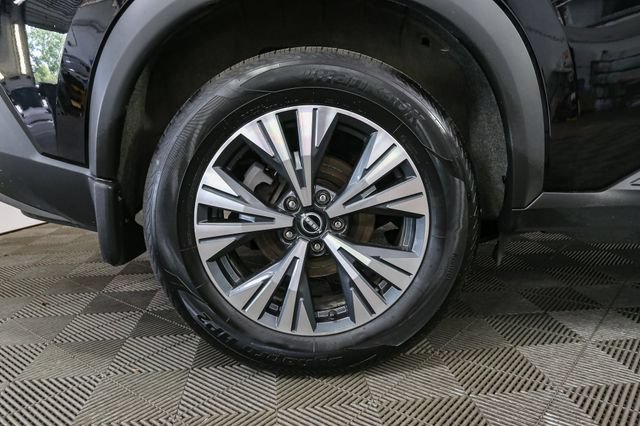 Used 2023 Nissan Rogue SV w/ SV Premium B Package AWD/4WD image 15