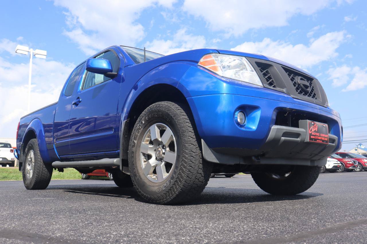 Used 2013 Nissan Frontier PRO-4X AWD/4WD image 17