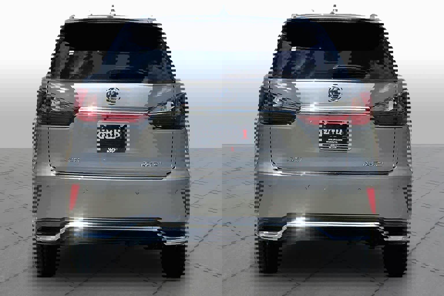 Used 2019 Lexus RX 350L image 4