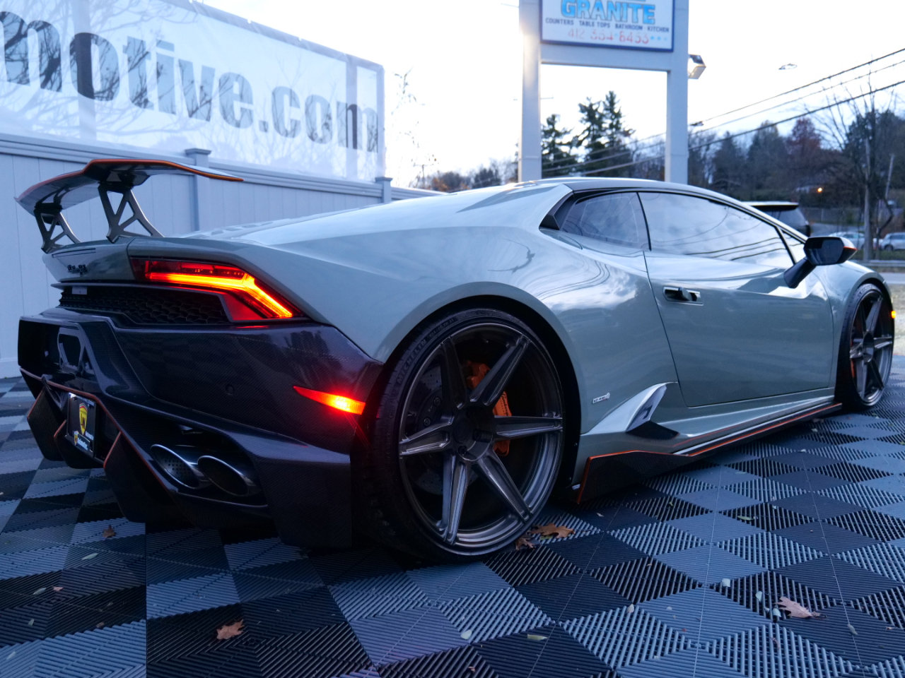 Used 2015 Lamborghini Huracan LP 610-4 image 92