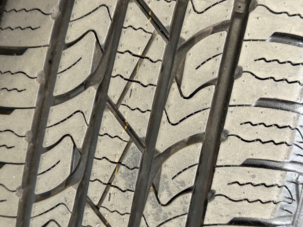 Used 2024 Toyota Highlander XLE image 19