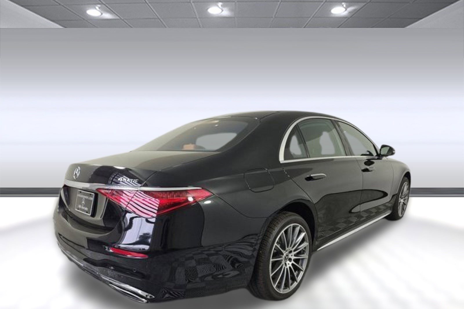 New 2024 Mercedes-Benz S 500 4MATIC image 8