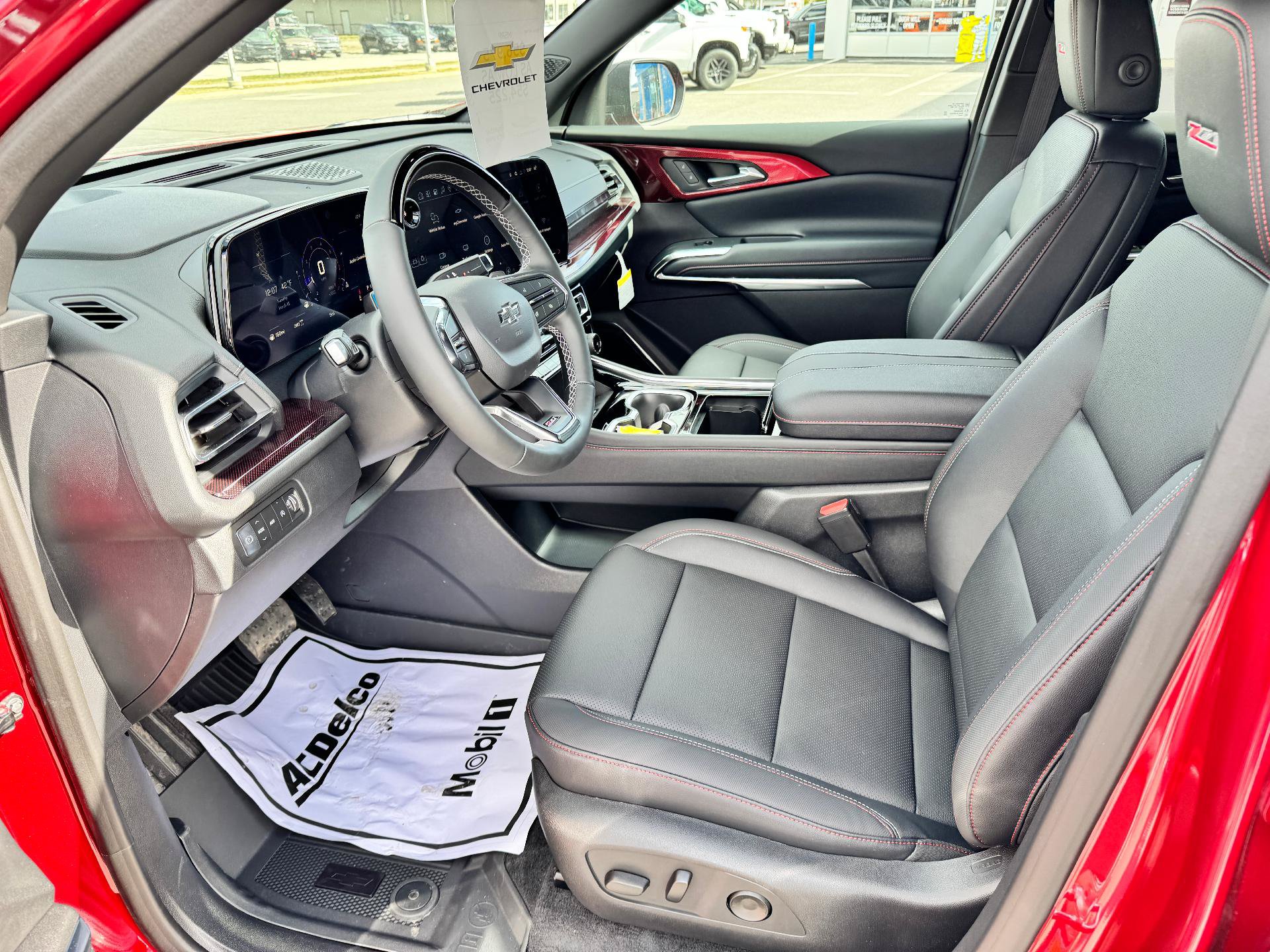 New 2026 Chevrolet Traverse Z71 w/ Enhanced Driving Package AWD/4WD image 10