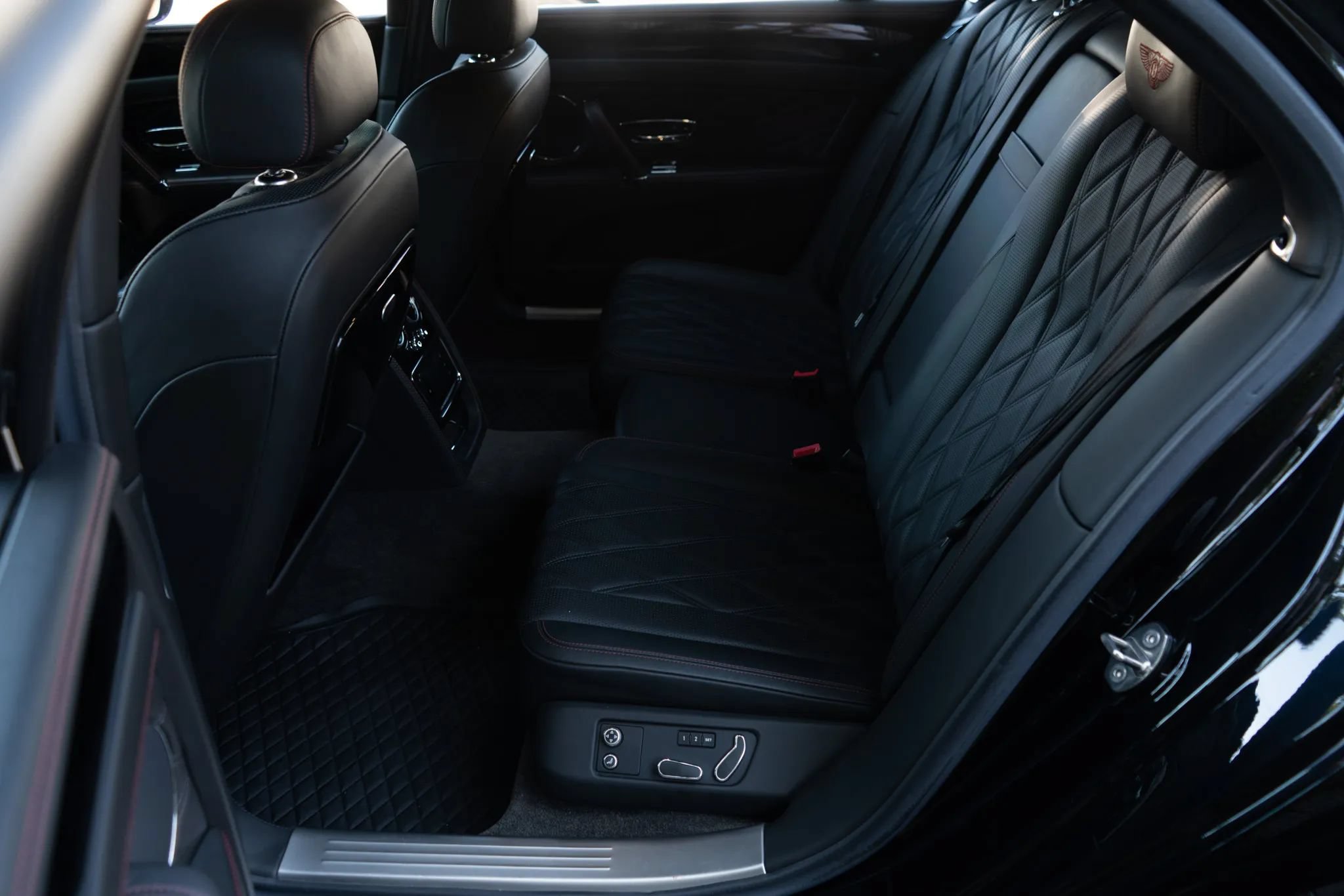 Used 2014 Bentley Flying Spur W12 AWD/4WD image 26
