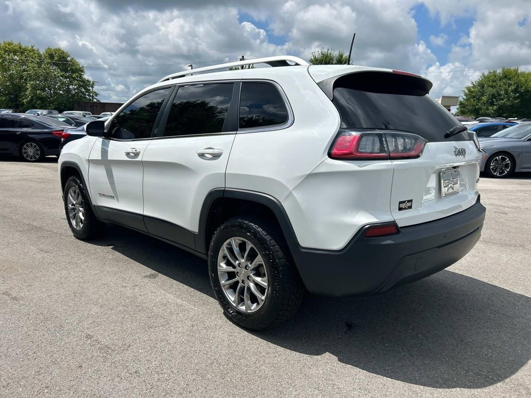 Used 2020 Jeep Cherokee Latitude Plus image 5