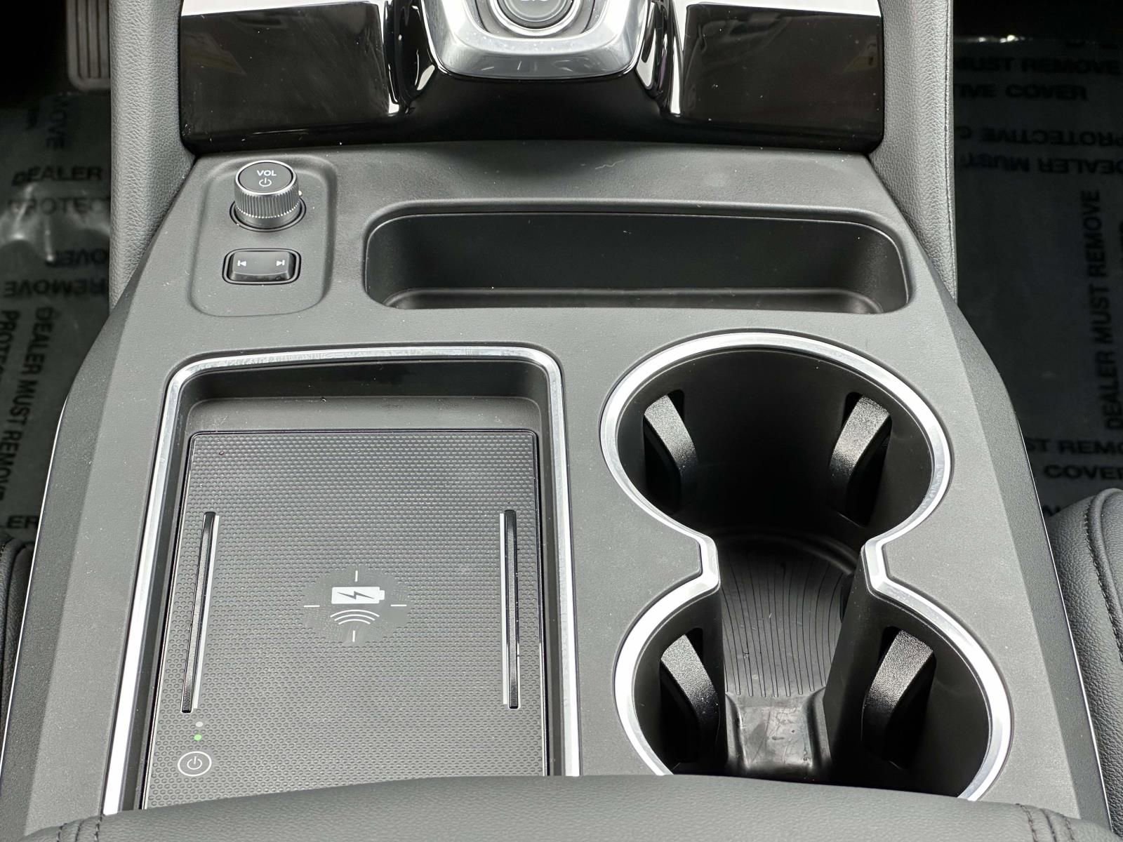 Certified 2025 Acura MDX SH-AWD image 22