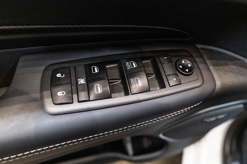 Used 2021 Dodge Durango SRT Hellcat w/ Technology Group AWD/4WD image 22