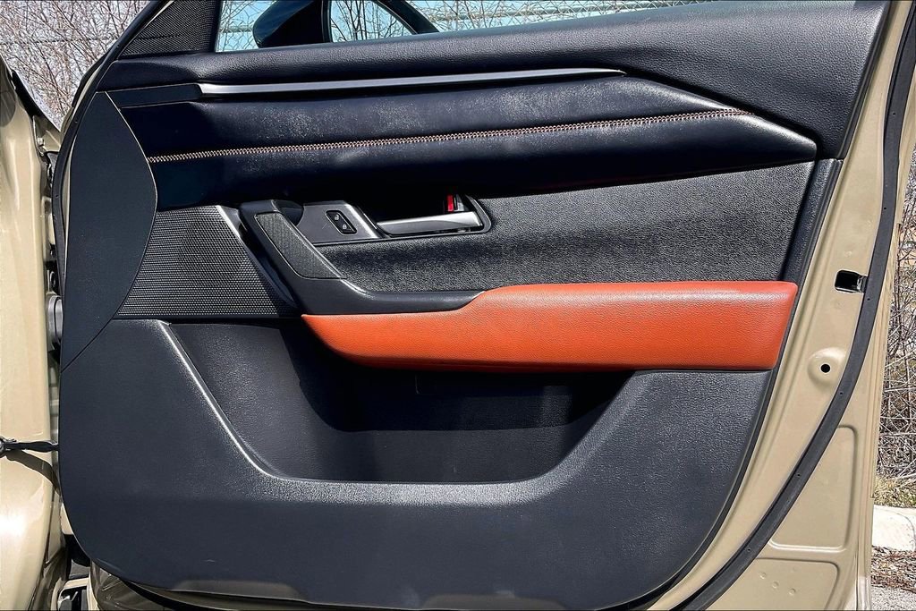 Certified 2023 MAZDA CX-50 Meridian Edition w/ Apex Package image 24