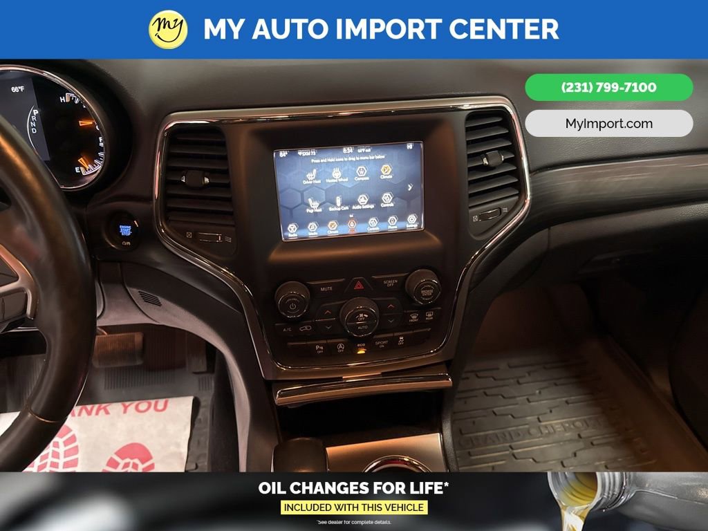 Used 2021 Jeep Grand Cherokee Laredo image 20