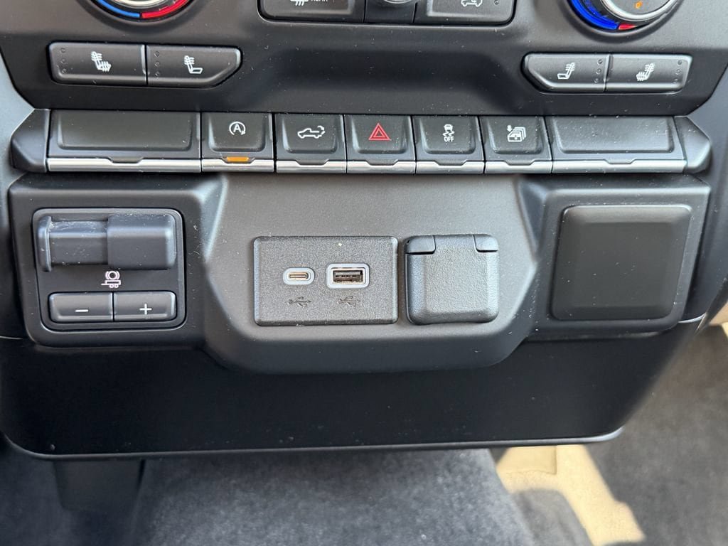 Used 2019 Chevrolet Silverado 1500 LT w/ All-Star Edition RWD image 25