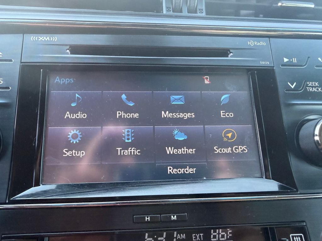 Used 2018 Toyota Avalon XLE w/ Carpet Mat Package FWD image 9