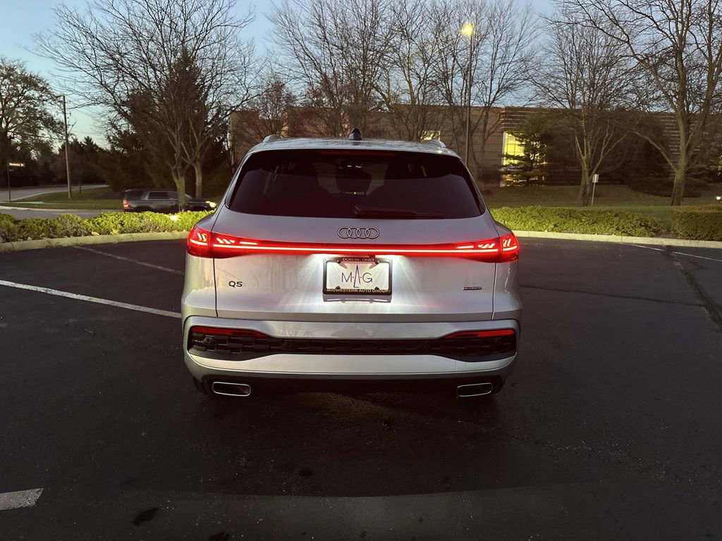 New 2025 Audi Q5 Prestige image 6