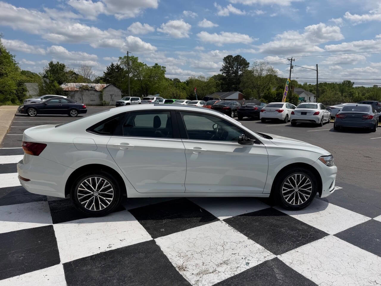 Used 2019 Volkswagen Jetta SE FWD image 5