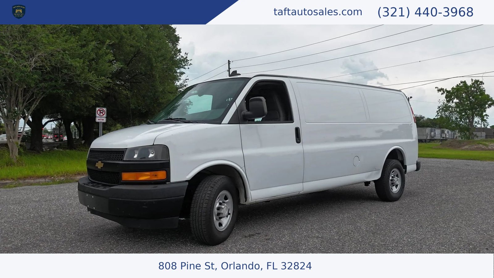 Used 2020 Chevrolet Express 2500 Extended w/ Communications Package RWD image 2