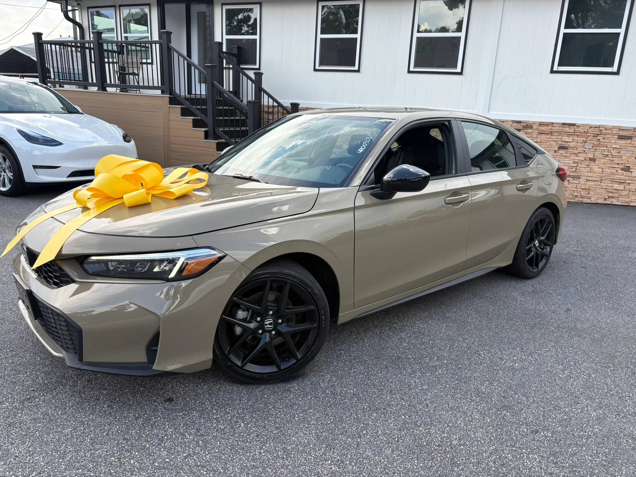 Used 2025 Honda Civic Sport image 4