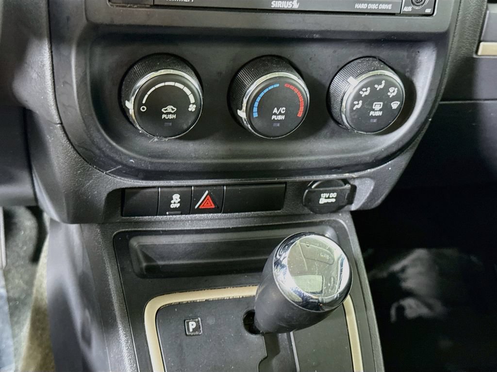 Used 2017 Jeep Patriot 75th Anniversary w/ Power Value Group FWD image 8