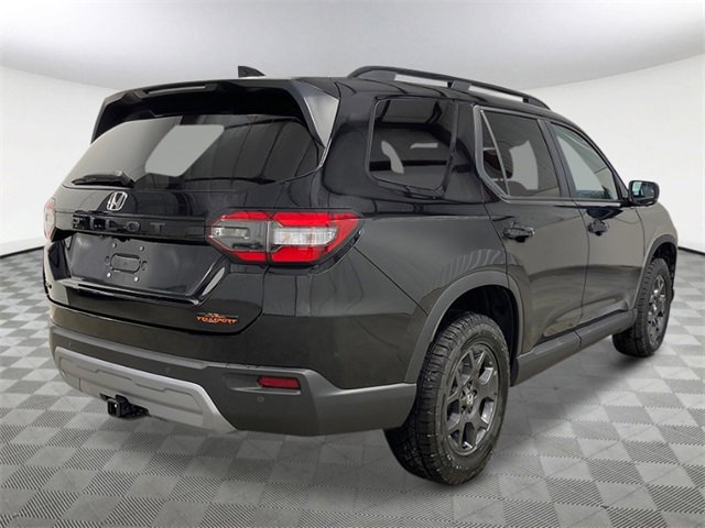 New 2025 Honda Pilot TrailSport image 8