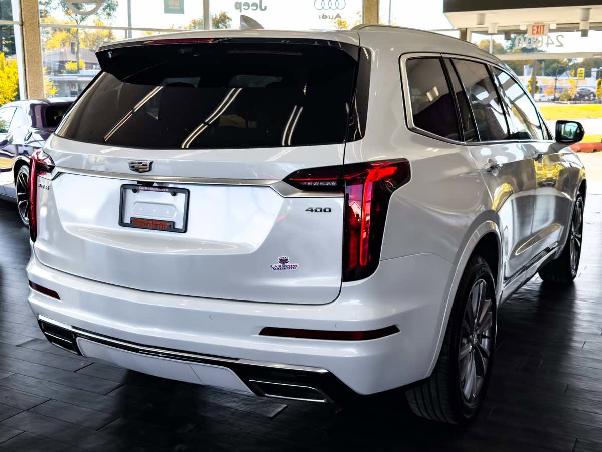 Used 2024 Cadillac XT6 Premium Luxury w/ Technology Package image 14
