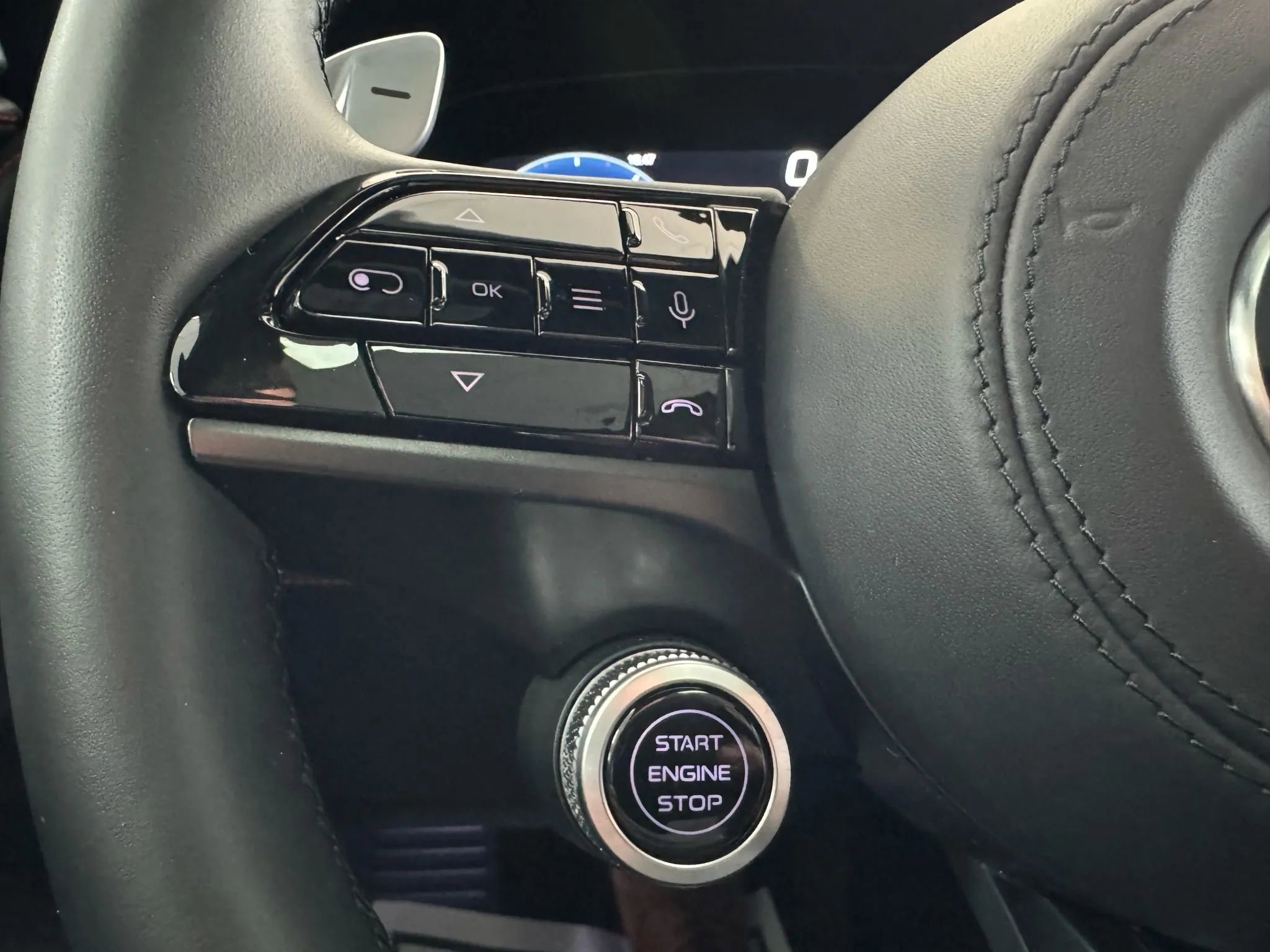 Used 2023 Maserati Grecale Trofeo image 28