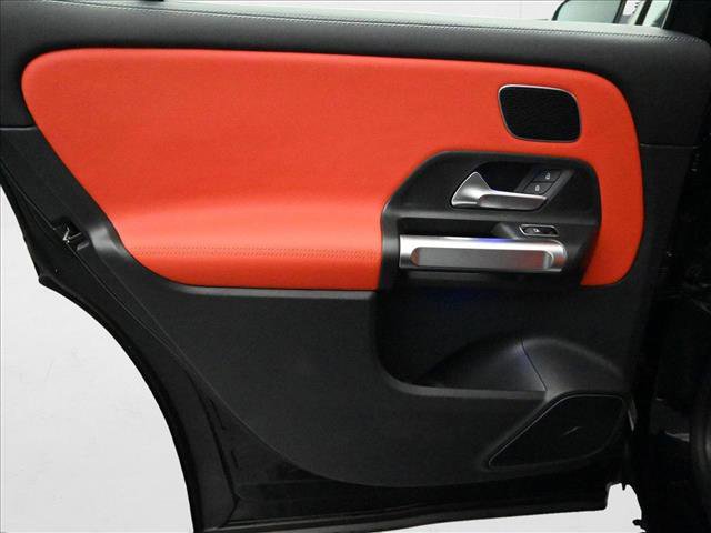 New 2025 Mercedes-Benz GLB 35 AMG 4MATIC image 23