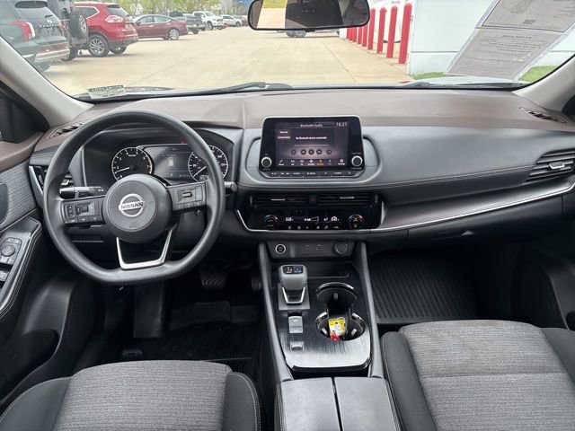Used 2021 Nissan Rogue SV FWD image 10