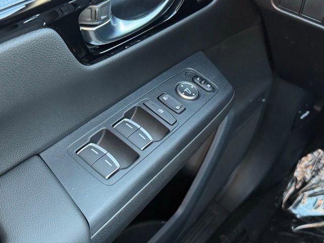 Used 2026 Honda CR-V Sport Touring image 33
