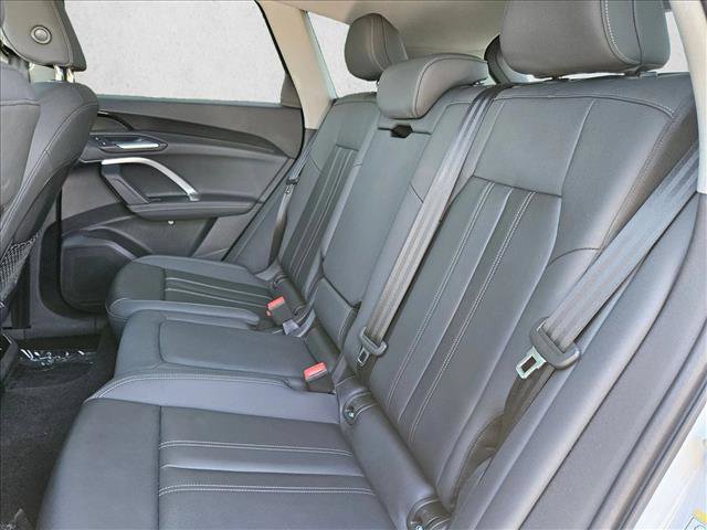 Certified 2025 Audi Q5 Premium w/ Convenience Package image 24