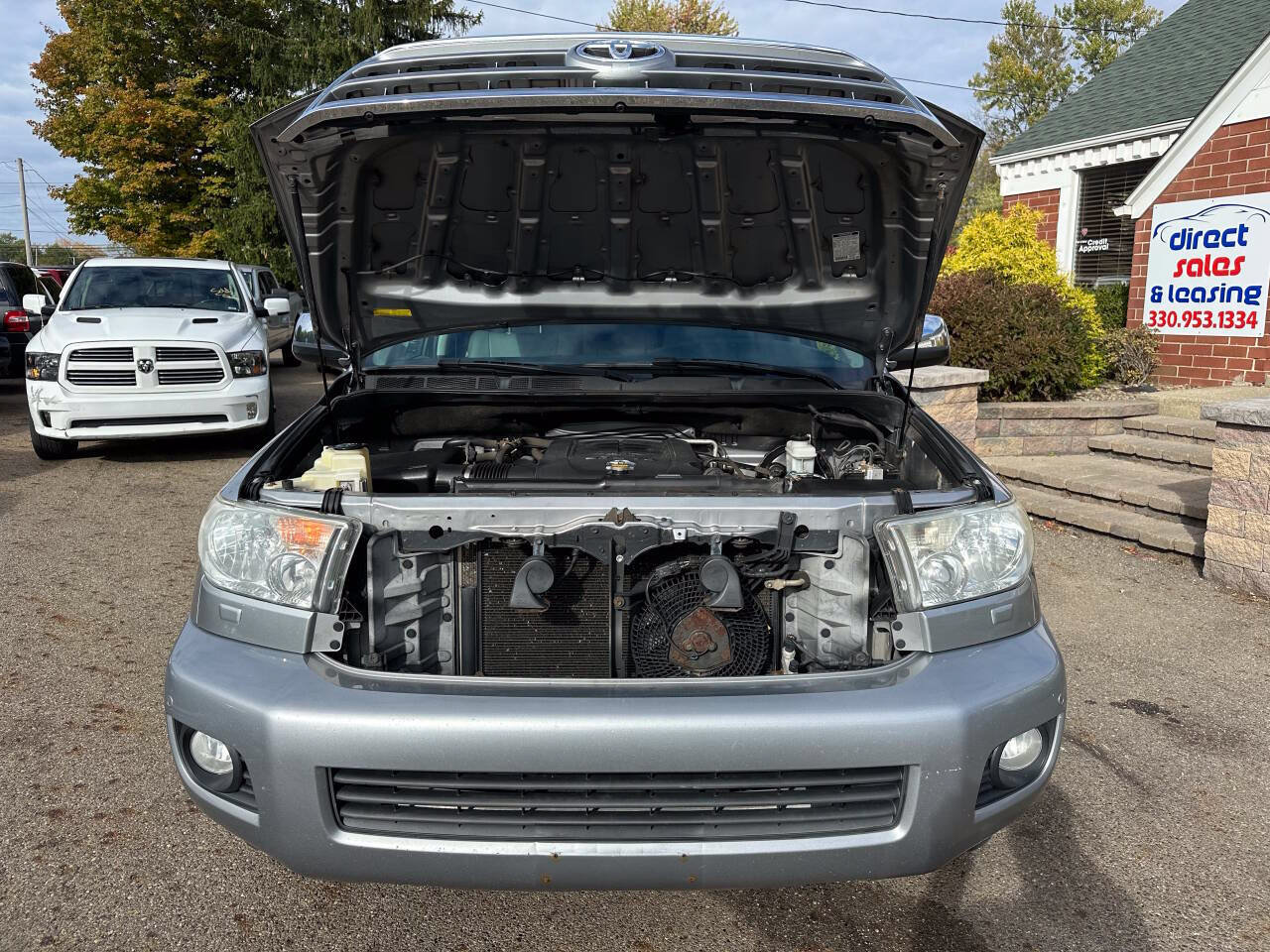 Used 2013 Toyota Sequoia Limited AWD/4WD image 11