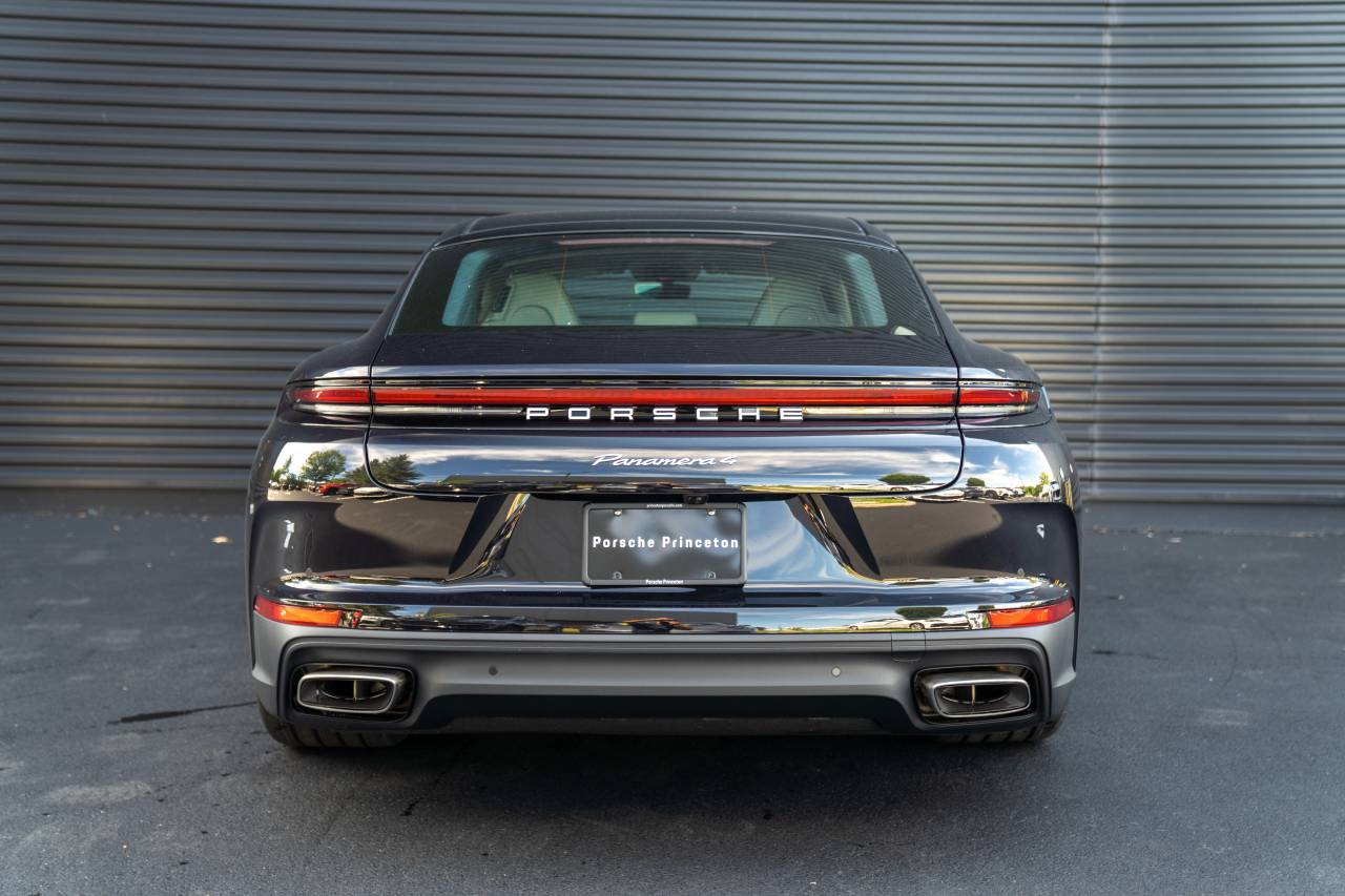 New 2026 Porsche Panamera 4 AWD/4WD image 10