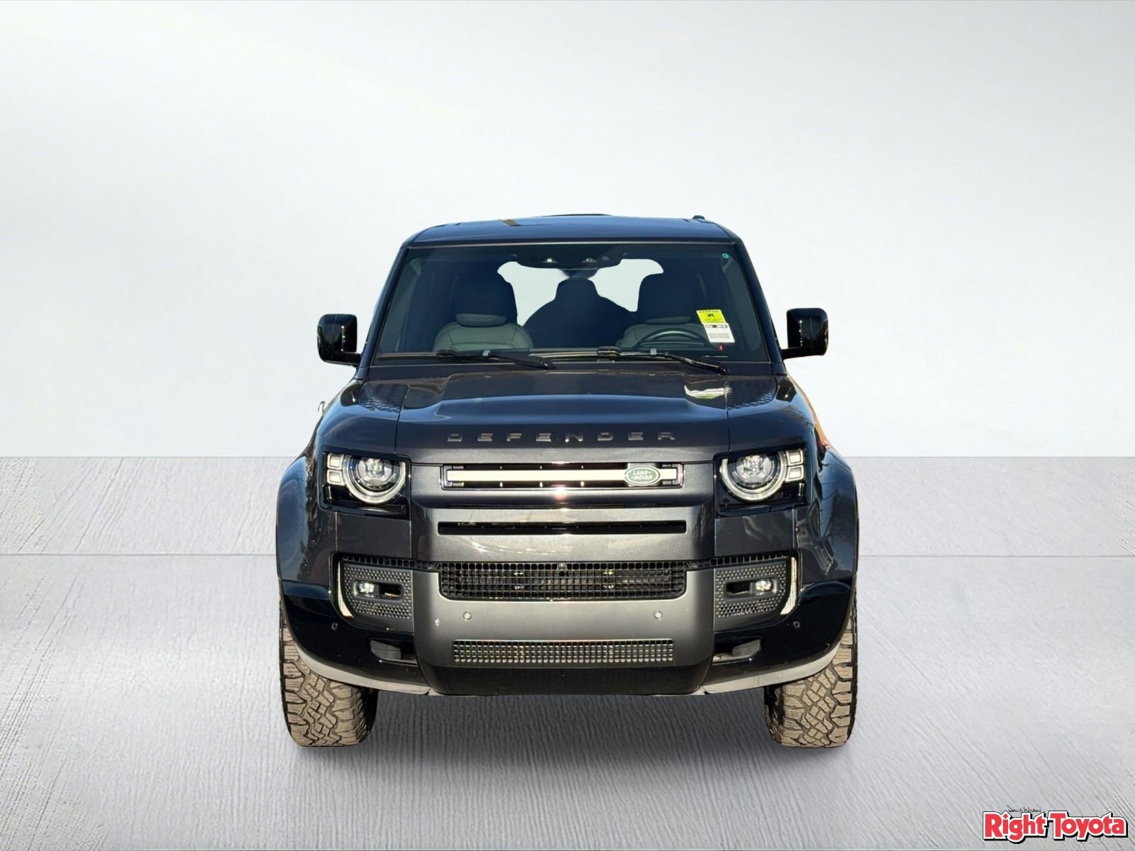 Used 2024 Land Rover Defender 130 Outbound image 5