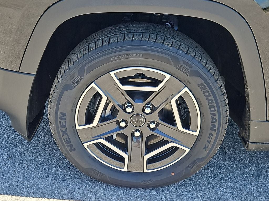 New 2026 Jeep Cherokee Laredo AWD/4WD image 13