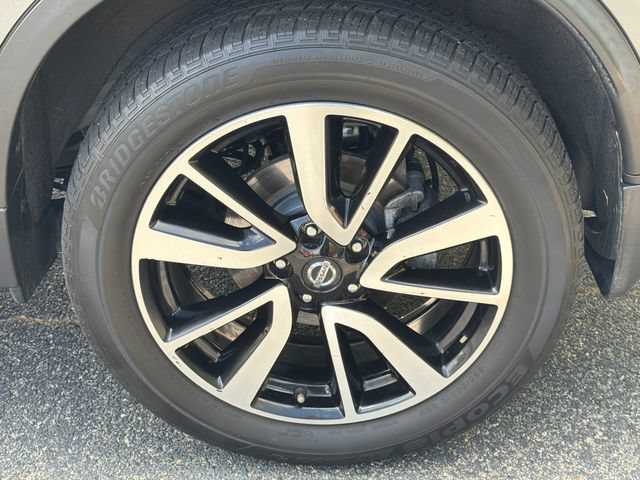 Used 2019 Nissan Rogue SL w/ Premium Package AWD/4WD image 20