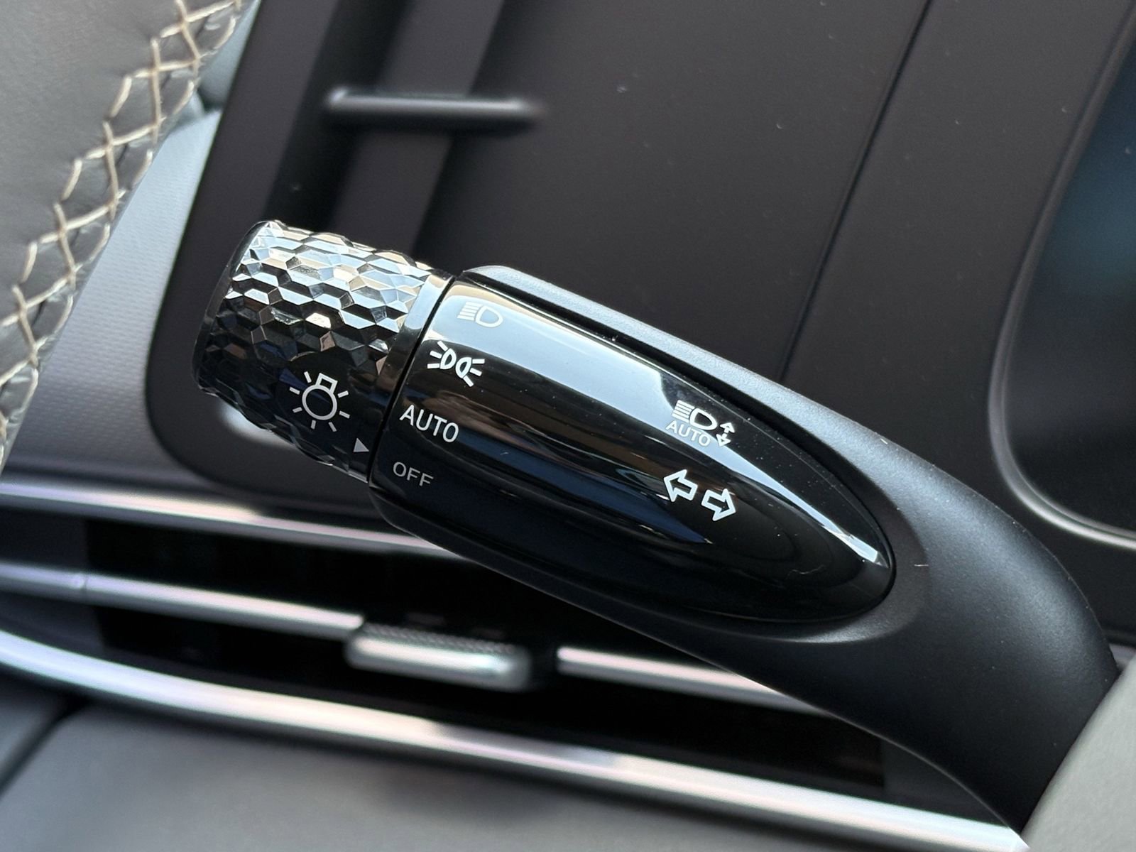 New 2025 Hyundai Elantra Sport image 20