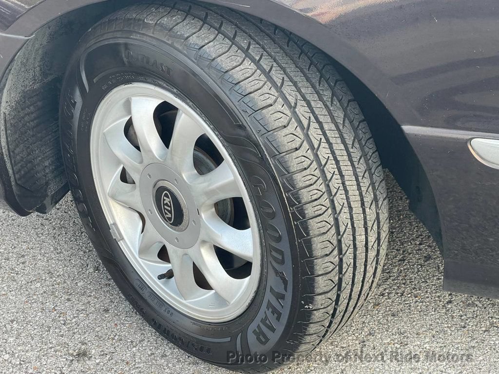 Used 2006 Kia Amanti FWD image 27