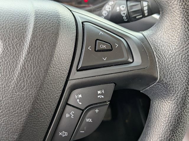 Used 2023 Ford Edge SE image 25