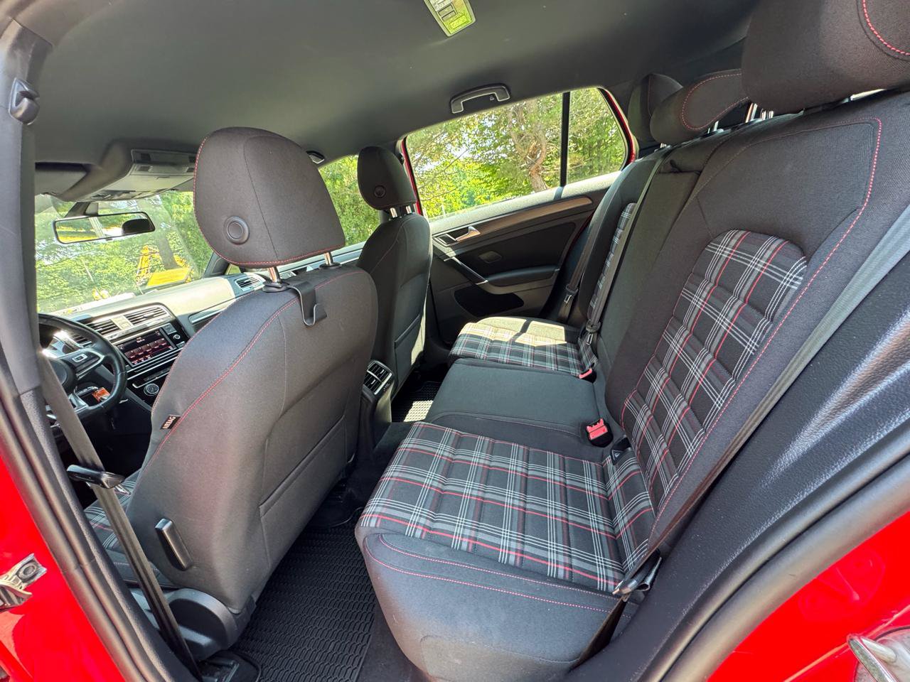 Used 2019 Volkswagen GTI S w/ Driver Assistance Package FWD image 9