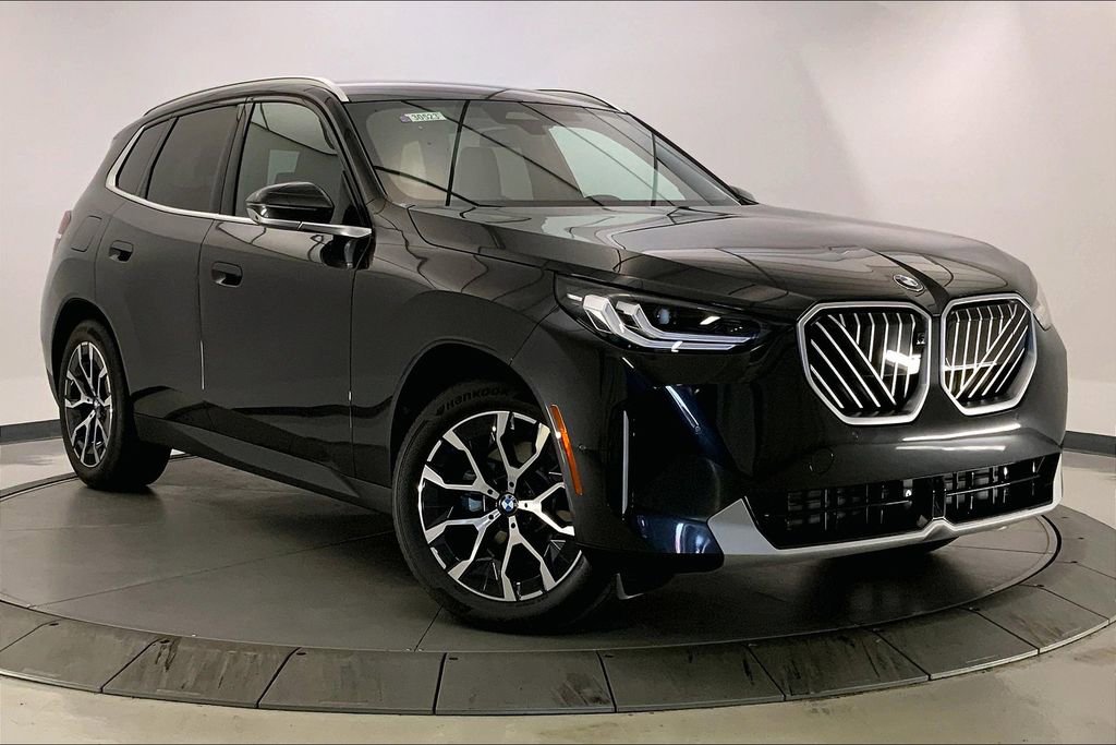 New 2025 BMW X3 xDrive30i w/ Premium Package image 11