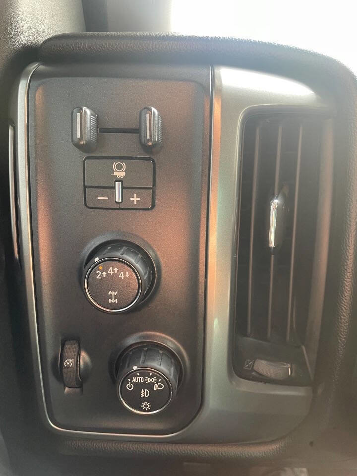 Used 2018 Chevrolet Silverado 2500 LT w/ LT Fleet Convenience Package AWD/4WD image 23