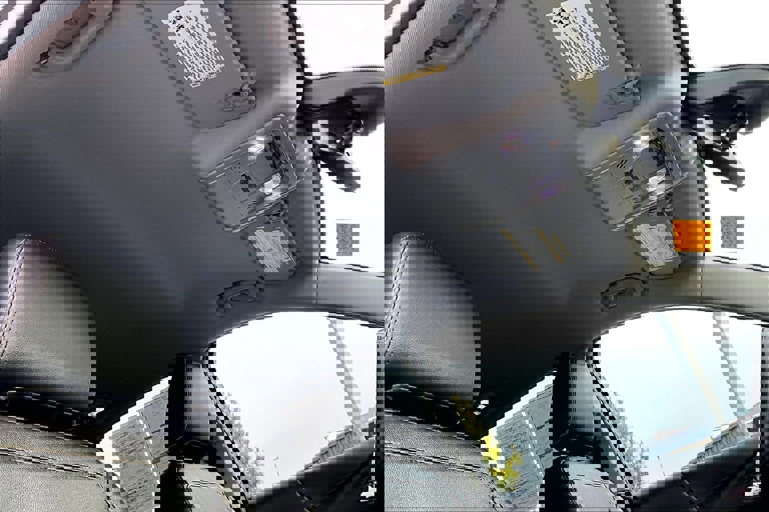 Used 2020 Chevrolet Equinox Premier w/ Premier Redline Edition image 27