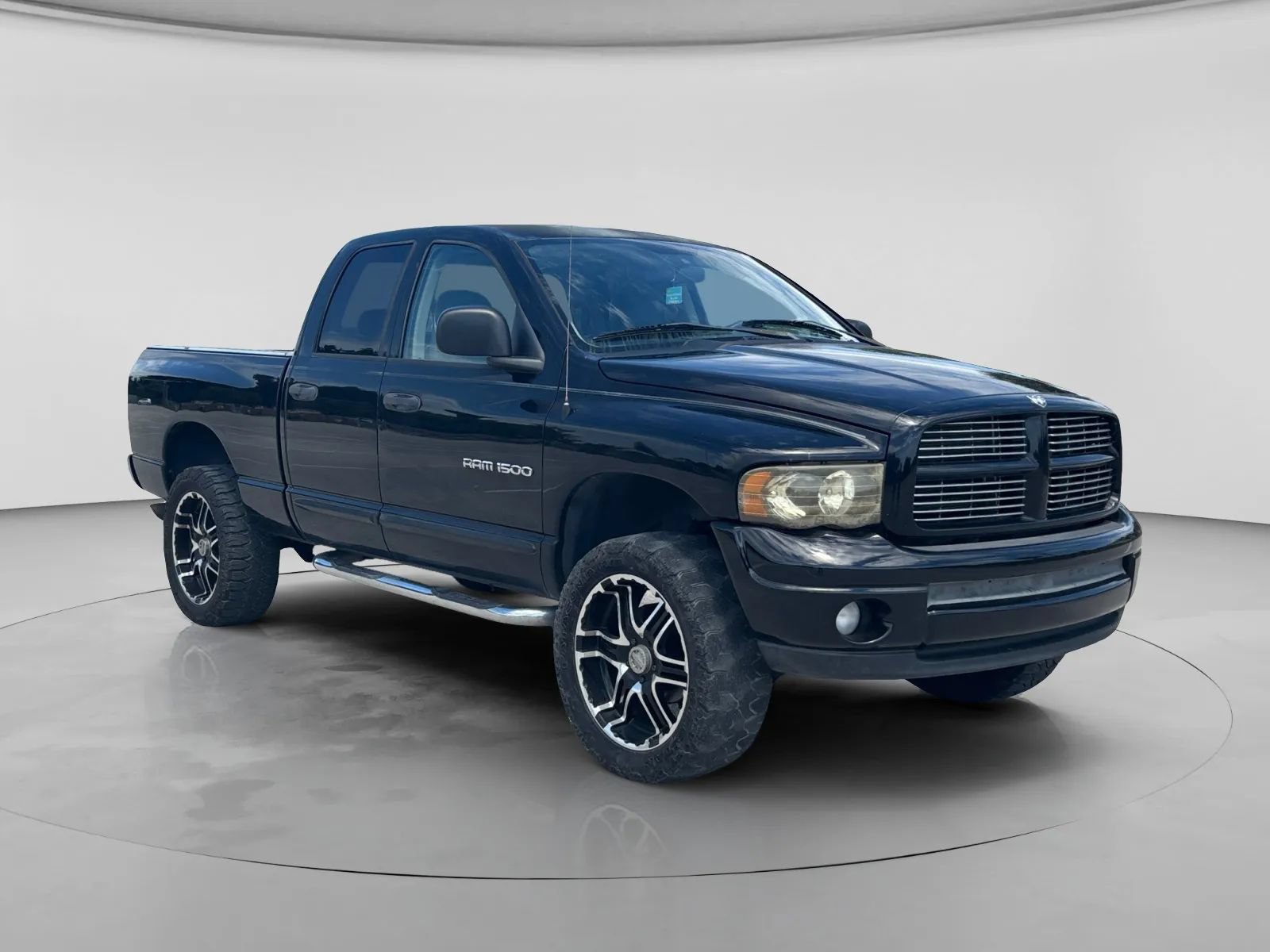 Used 2004 Dodge Ram 1500 Truck SLT w/ Quad Cab Value Group RWD image 7