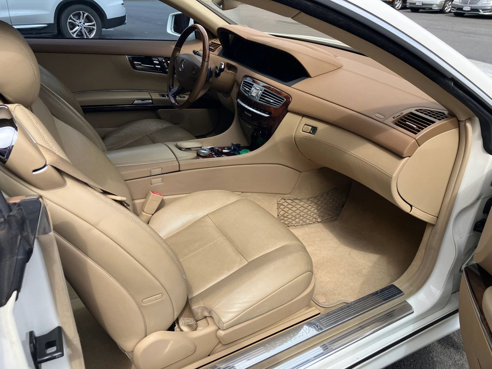 Used 2010 Mercedes-Benz CL 550 4MATIC image 15