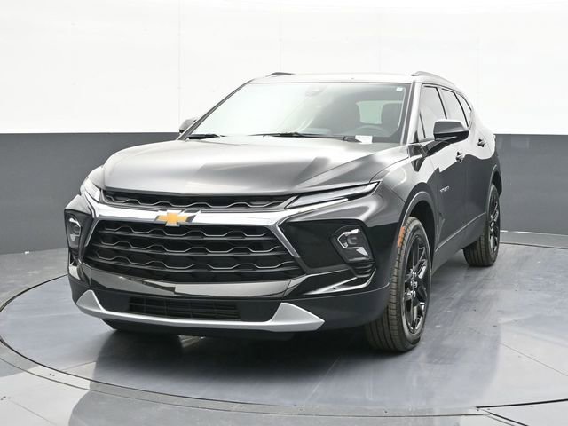 New 2026 Chevrolet Blazer LT w/ Convenience Package image 3