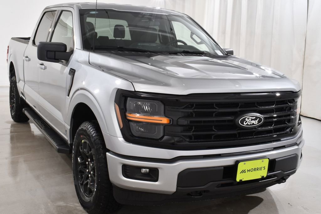 New 2026 Ford F150 XLT w/ XLT Black Appearance Package AWD/4WD image 4
