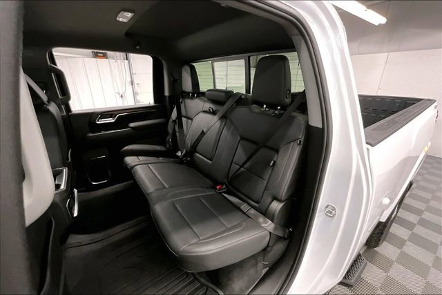 Used 2024 GMC Sierra 3500 SLT w/ SLT Premium Package AWD/4WD image 24